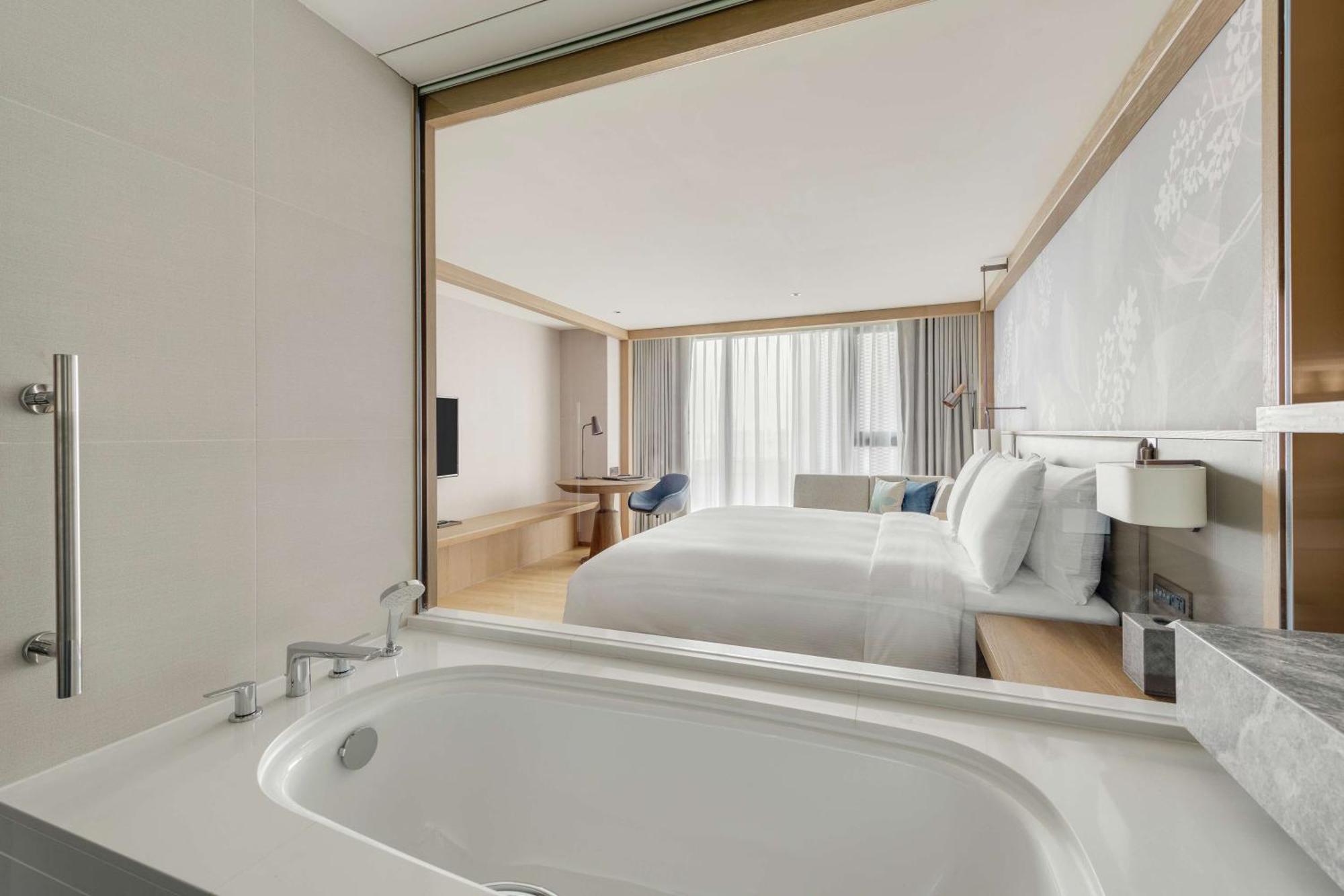 Doubletree By Hilton Taipei Zhongshan Exteriér fotografie